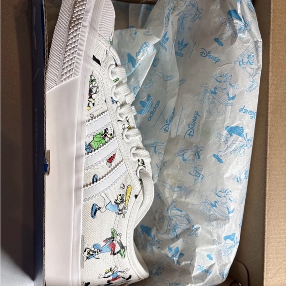 adidas womens White Disney Character Goofy canvas Sneakers - Picture 3 of 7